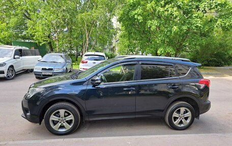 Toyota RAV4, 2015 год, 1 650 000 рублей, 6 фотография