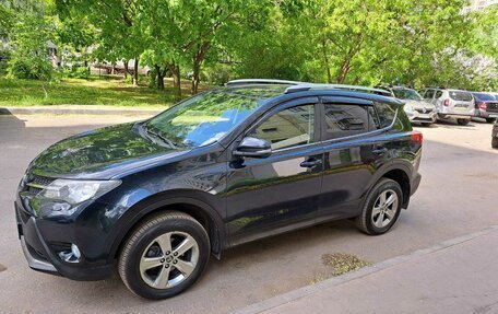 Toyota RAV4, 2015 год, 1 650 000 рублей, 9 фотография