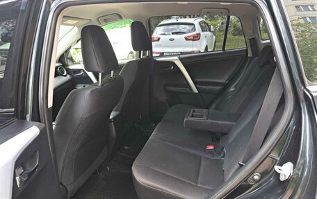 Toyota RAV4, 2015 год, 1 650 000 рублей, 20 фотография