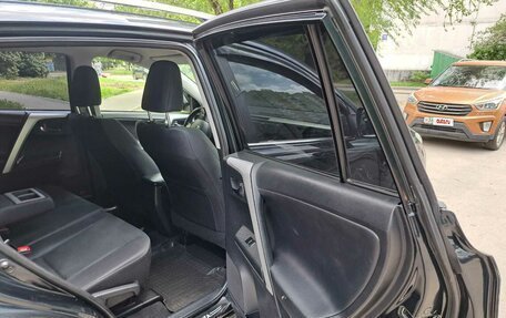 Toyota RAV4, 2015 год, 1 650 000 рублей, 17 фотография