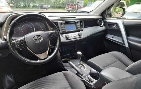 Toyota RAV4, 2015 год, 1 650 000 рублей, 28 фотография