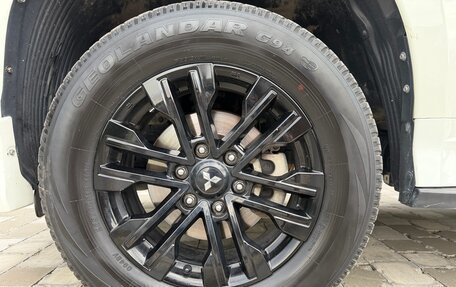 Mitsubishi Montero Sport, 2022 год, 3 850 000 рублей, 8 фотография