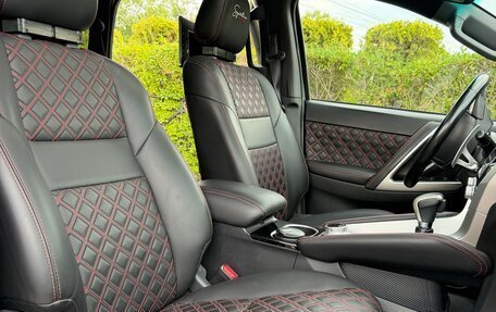 Mitsubishi Montero Sport, 2022 год, 3 850 000 рублей, 18 фотография
