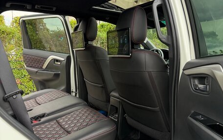 Mitsubishi Montero Sport, 2022 год, 3 850 000 рублей, 28 фотография
