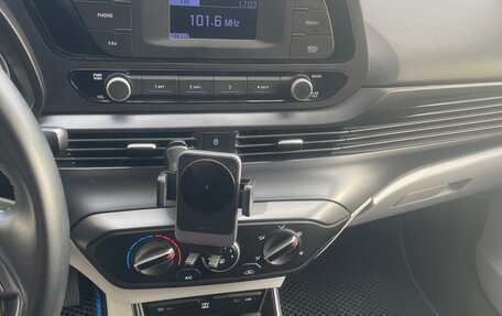 Hyundai i20 III, 2023 год, 1 800 000 рублей, 8 фотография