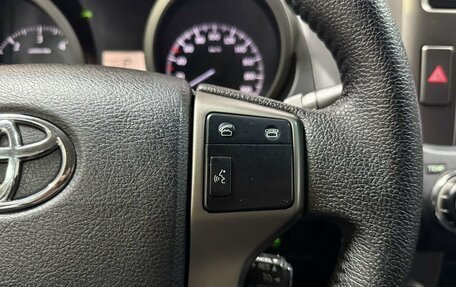 Toyota Land Cruiser Prado 150 рестайлинг 2, 2011 год, 2 675 000 рублей, 13 фотография