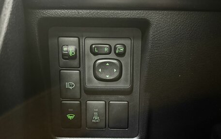 Toyota Land Cruiser Prado 150 рестайлинг 2, 2011 год, 2 675 000 рублей, 17 фотография