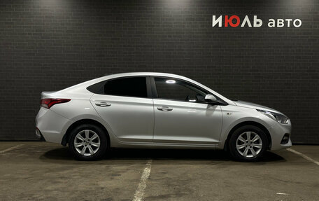 Hyundai Solaris II рестайлинг, 2017 год, 1 051 000 рублей, 4 фотография