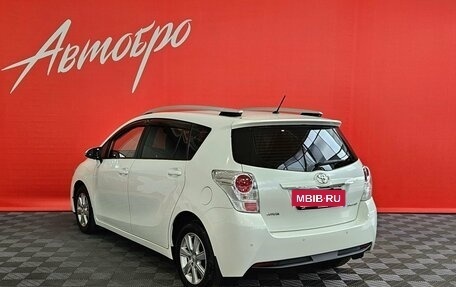 Toyota Verso I, 2014 год, 1 349 000 рублей, 3 фотография