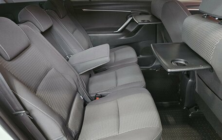Toyota Verso I, 2014 год, 1 349 000 рублей, 13 фотография