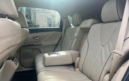 Toyota Venza I, 2011 год, 1 499 000 рублей, 12 фотография