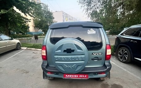 Chevrolet Niva I рестайлинг, 2006 год, 330 000 рублей, 1 фотография