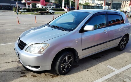 Toyota Corolla, 2004 год, 680 000 рублей, 1 фотография