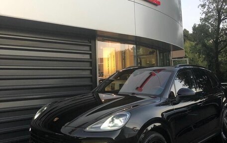Porsche Cayenne III, 2018 год, 7 500 000 рублей, 2 фотография