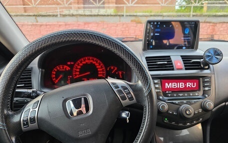 Honda Accord VII рестайлинг, 2005 год, 1 100 000 рублей, 14 фотография