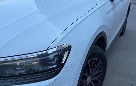Volkswagen Tiguan II, 2020 год, 2 250 000 рублей, 3 фотография
