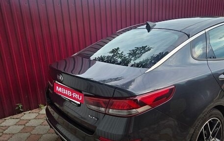 KIA Optima IV, 2018 год, 2 100 000 рублей, 3 фотография