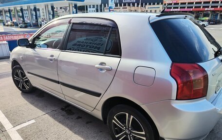 Toyota Corolla, 2004 год, 680 000 рублей, 4 фотография