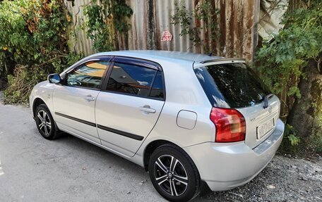 Toyota Corolla, 2004 год, 680 000 рублей, 6 фотография