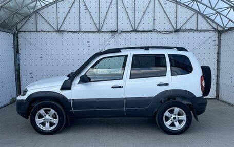 Chevrolet Niva I рестайлинг, 2019 год, 830 000 рублей, 10 фотография