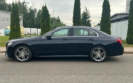 Mercedes-Benz E-Класс, 2016 год, 2 450 000 рублей, 4 фотография