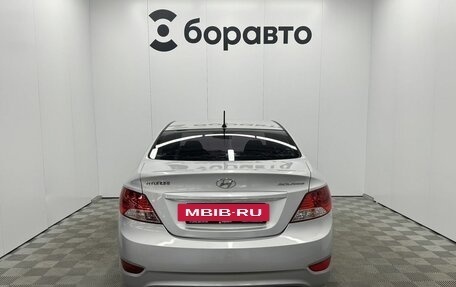 Hyundai Solaris II рестайлинг, 2013 год, 910 000 рублей, 7 фотография