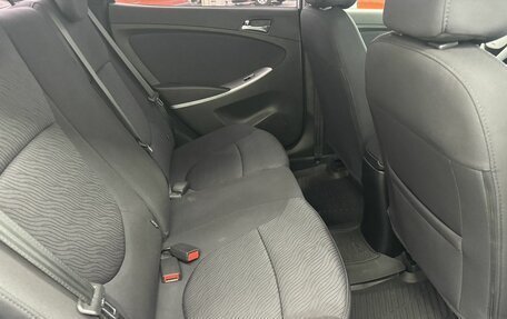 Hyundai Solaris II рестайлинг, 2013 год, 910 000 рублей, 14 фотография