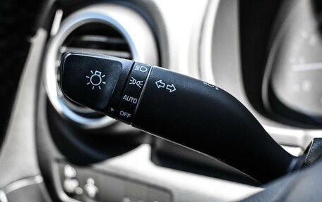 Hyundai Kona I, 2018 год, 1 824 000 рублей, 3 фотография