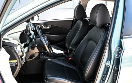 Hyundai Kona I, 2018 год, 1 824 000 рублей, 21 фотография