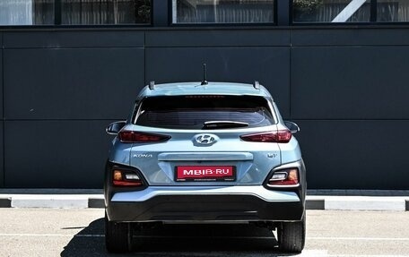 Hyundai Kona I, 2018 год, 1 824 000 рублей, 17 фотография