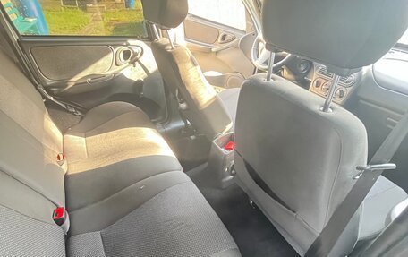 Chevrolet Niva I рестайлинг, 2010 год, 580 000 рублей, 9 фотография