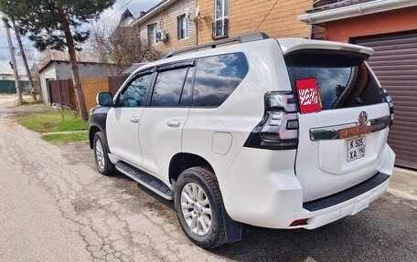Toyota Land Cruiser Prado 150 рестайлинг 2, 2014 год, 3 000 000 рублей, 8 фотография