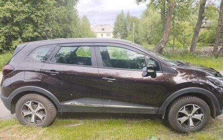 Renault Kaptur I рестайлинг, 2019 год, 1 330 000 рублей, 5 фотография