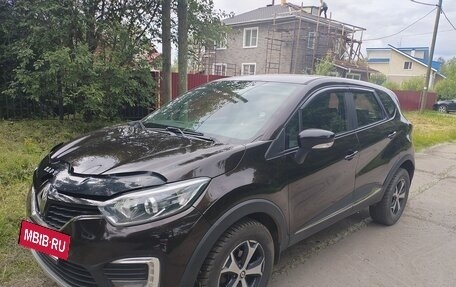 Renault Kaptur I рестайлинг, 2019 год, 1 330 000 рублей, 2 фотография