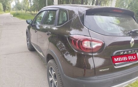 Renault Kaptur I рестайлинг, 2019 год, 1 330 000 рублей, 8 фотография