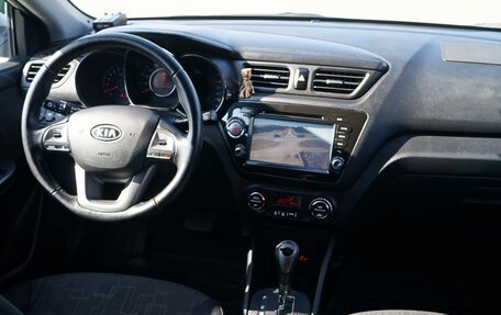 KIA Rio III рестайлинг, 2012 год, 1 020 000 рублей, 17 фотография