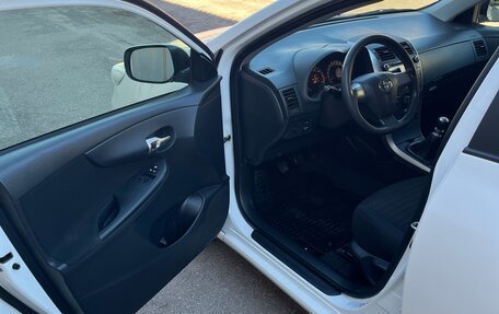 Toyota Corolla, 2011 год, 1 230 000 рублей, 10 фотография