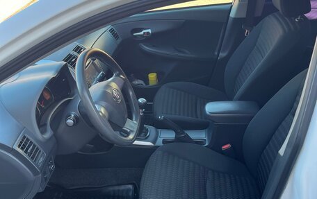Toyota Corolla, 2011 год, 1 230 000 рублей, 11 фотография