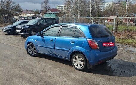 KIA Rio II, 2010 год, 380 000 рублей, 3 фотография