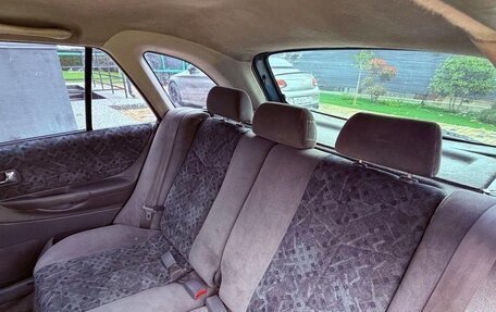 Mazda 323, 2001 год, 349 000 рублей, 11 фотография