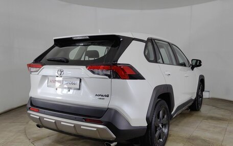 Toyota RAV4, 2022 год, 2 999 000 рублей, 7 фотография