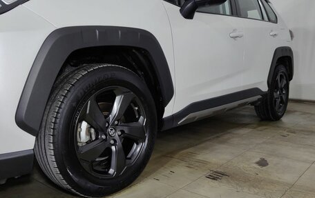 Toyota RAV4, 2022 год, 2 999 000 рублей, 25 фотография