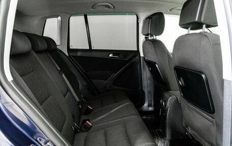 Volkswagen Tiguan I, 2012 год, 949 000 рублей, 23 фотография
