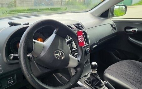 Toyota Corolla, 2011 год, 849 000 рублей, 10 фотография