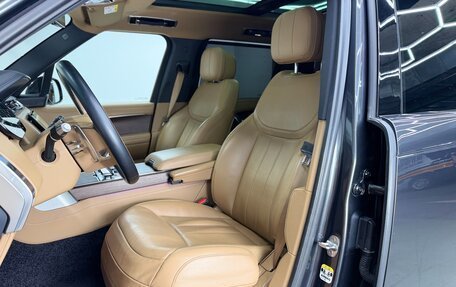 Land Rover Range Rover IV рестайлинг, 2022 год, 19 900 000 рублей, 13 фотография