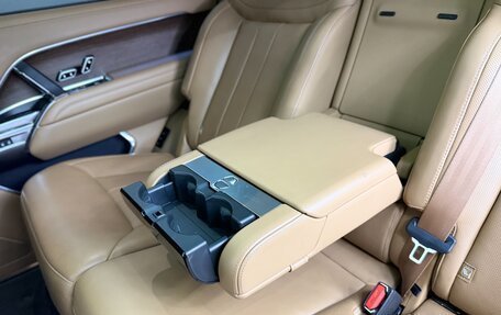 Land Rover Range Rover IV рестайлинг, 2022 год, 19 900 000 рублей, 29 фотография