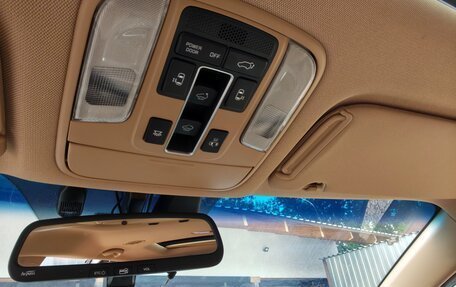 KIA Carnival III, 2017 год, 2 630 000 рублей, 15 фотография