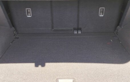 Volkswagen Tiguan II, 2021 год, 3 069 000 рублей, 12 фотография