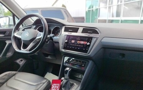 Volkswagen Tiguan II, 2021 год, 3 069 000 рублей, 14 фотография