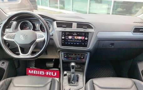 Volkswagen Tiguan II, 2021 год, 3 069 000 рублей, 15 фотография